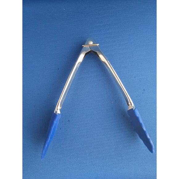 Danesco Blue Silicone/Rubber Tongs - 7" Long - used - Picture 8 of 10